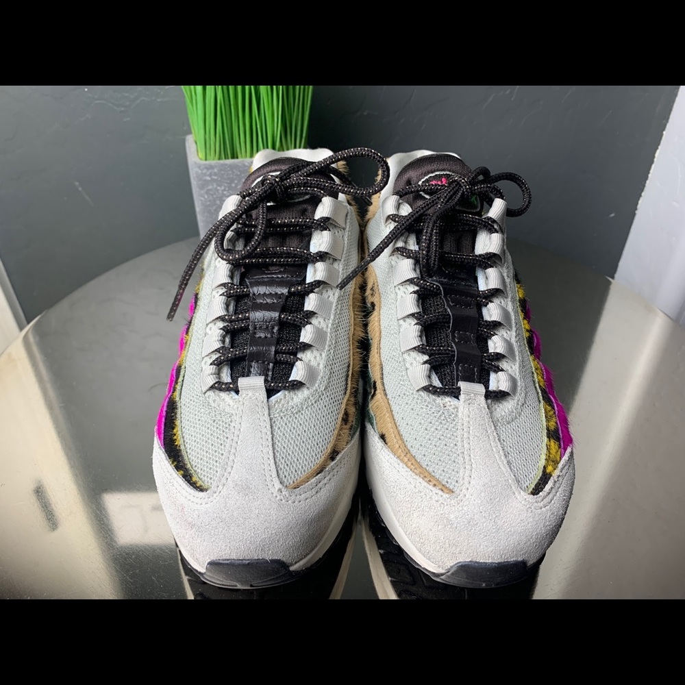 Nike Air Max 95 Premium - Picture 3 of 6